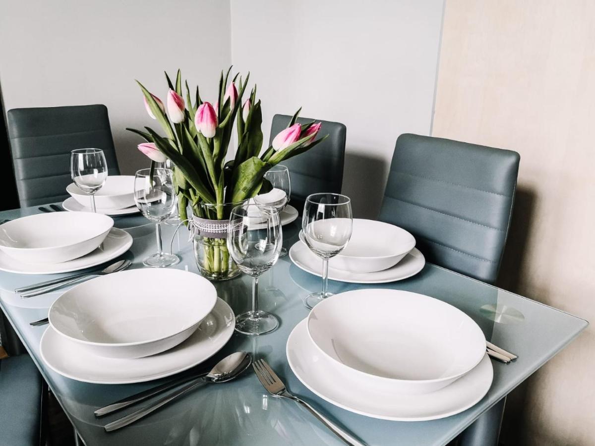 Family Garden & Sauna Apartment Krakow